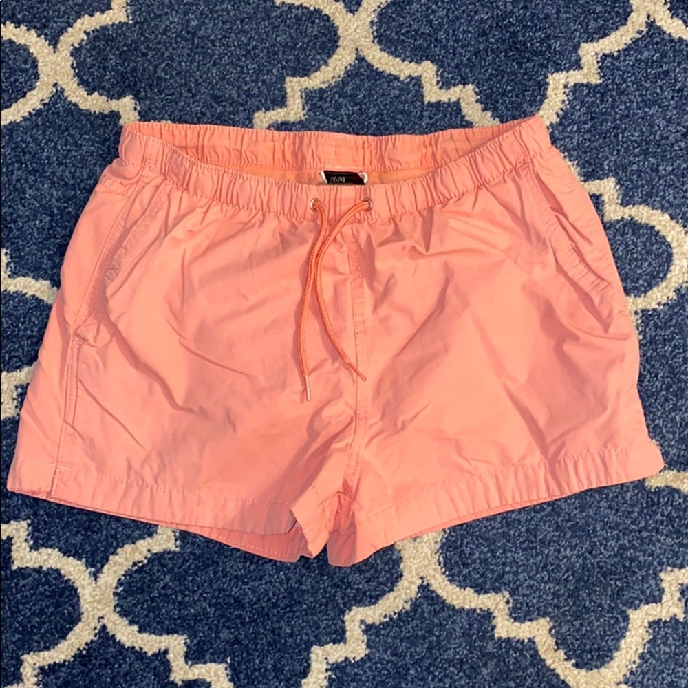 Men’s swim trunks
